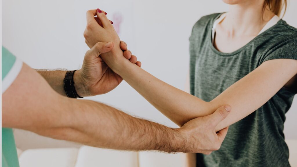 Fast Relief with Golfer’s Elbow Chiropractic Treatment That Works