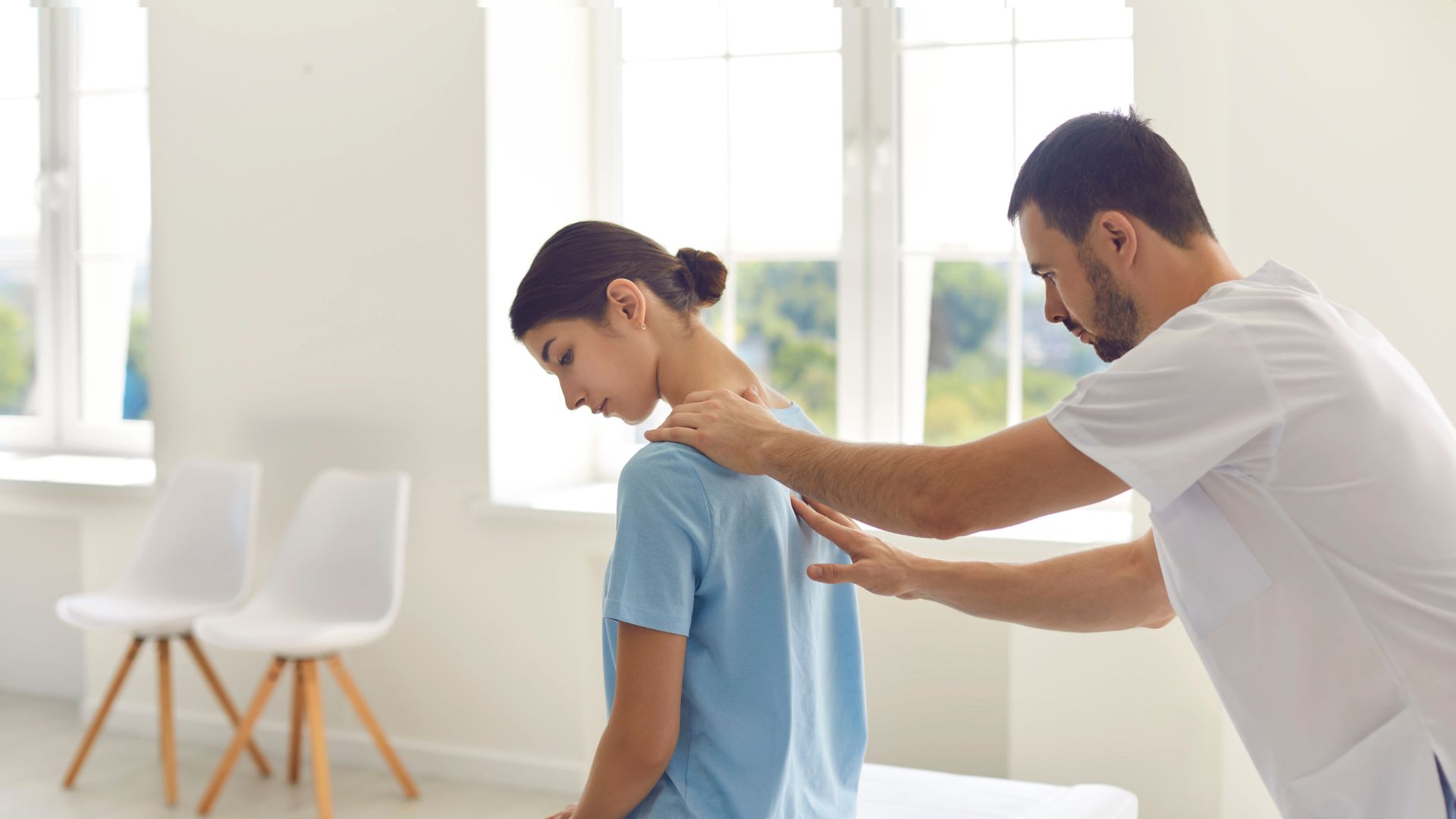How Often Should You See a Chiropractor for Scoliosis